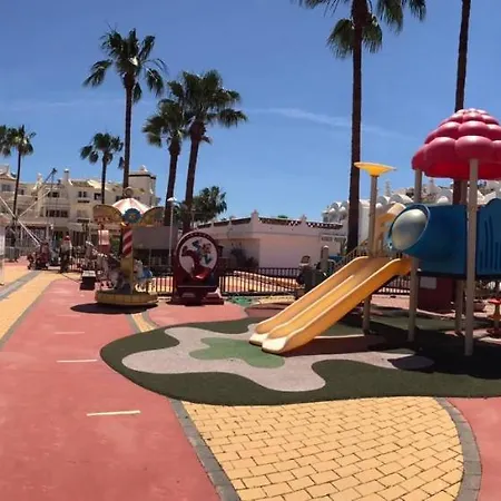 In Puerto Marina With Beautiful Views Of The Sea And The Boats Benalmádena
