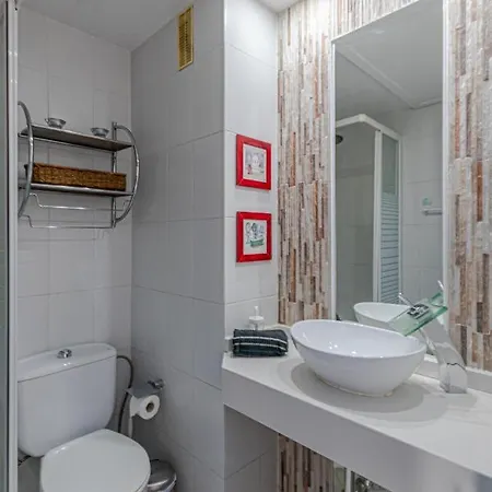 Apartment In Puerto Marina With Beautiful Views Of The Sea And The Boats *