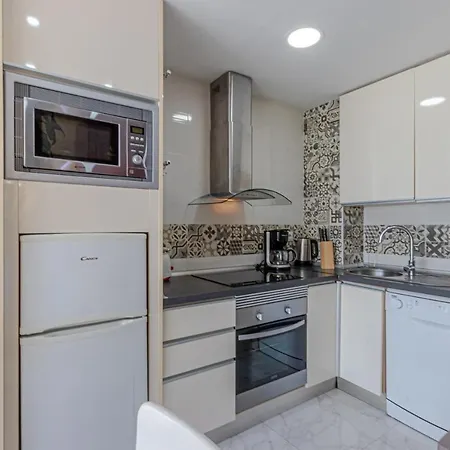 In Puerto Marina With Beautiful Views Of The Sea And The Boats Apartment Benalmadena
