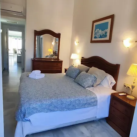 In Puerto Marina With Beautiful Views Of The Sea And The Boats Apartment *